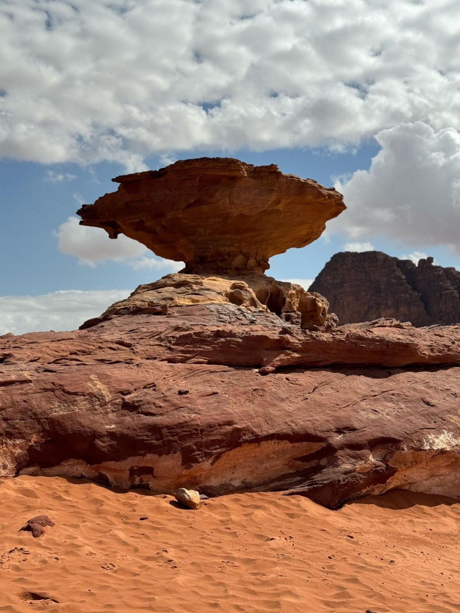 Sunrise Luxury Camp Hotell Wadi Rum Exteriör bild